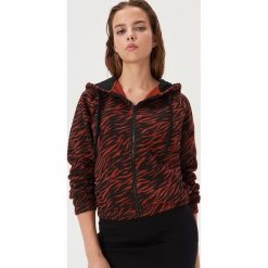 Bluza w zwierzęcy wzór - Brązowy. Pomarańczowe bluzy damskie Sinsay, s, bez wzorów, bez rękawów, bez kaptura. Za 59,99 zł.