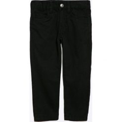 Blue Seven - Jeansy dziecięce 92-128 cm. Niebieskie jeansy męskie marki Blue Seven, z haftami, z bawełny. W wyprzedaży za 39,90 zł.