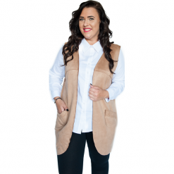 Camelowa zamszowa kamizelka kieszenie PLUS SIZE. Pomarańczowe kamizelki damskie Moda Size Plus Iwanek, na jesień, s, bez wzorów, z elastanu, bez kaptura. Za 99,90 zł.