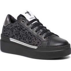 Sneakersy TOGOSHI - TG-06-03-000141 631. Czarne półbuty damskie Togoshi, ze skóry. W wyprzedaży za 259,00 zł.