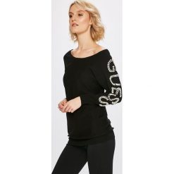 Guess Jeans - Sweter. Szare swetry klasyczne damskie Guess Jeans, s, z dzianiny, z dekoltem w łódkę. Za 399,90 zł.