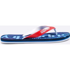 Superdry - Japonki. Niebieskie japonki męskie marki Superdry, z materiału. W wyprzedaży za 59,90 zł.