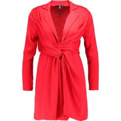 Sukienki hiszpanki: Missguided Petite EXCLUSIVE WRAP PLUNGE Sukienka letnia scarlett