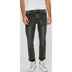 Review - Jeansy. Szare jeansy męskie slim marki Review, z bawełny. W wyprzedaży za 119,90 zł.