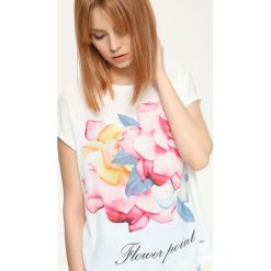 T-SHIRT KRÓTKI RĘKAW DAMSKI. Białe t-shirty damskie marki DRYWASH, l. W wyprzedaży za 39,99 zł.