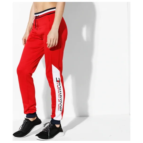 Tommy Sport Spodnie Jogger With Vertical Logo , czerwony, rozmiar S. Czerwone spodnie damskie TOMMY HILFIGER, s, bez wzorów, z poliesteru, na fitness i siłownię. W wyprzedaży za 319,99 zł.