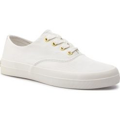 Tenisówki VAGABOND - Joan W 4748-080-01 White. Białe półbuty damskie Vagabond, bez wzorów, z gumy, bez obcasa, na płaskiej podeszwie, bez zapięcia. W wyprzedaży za 189,00 zł.
