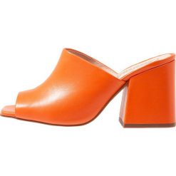 Chodaki damskie: L’INTERVALLE ALINA Klapki orange