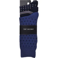 Skarpetki męskie 3 pack. Skarpetki męskie Top Secret, z haftami, z elastanu. W wyprzedaży za 24,99 zł.