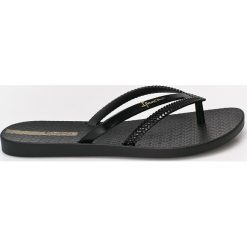Ipanema - Japonki. Czarne klapki damskie Ipanema, bez wzorów, z gumy, bez obcasa, na obcasie. W wyprzedaży za 39,90 zł.