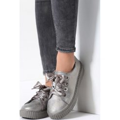 Szare Creepersy Make A Dream. Szare półbuty damskie marki vices, bez wzorów, z satyny, bez obcasa, na platformie, na sznurówki. Za 59,99 zł.