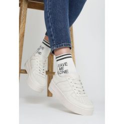 Beżowe Creepersy Ayala. Brązowe buty sportowe damskie Renee, bez wzorów, sportowe. Za 89,99 zł.