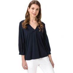 Vero Moda Jean Bluzka Niebieski. Niebieskie bluzki damskie Vero Moda, s, bez wzorów, z wiskozy, bez kołnierzyka, bez rękawów. Za 131,95 zł.