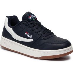 Sneakersy FILA - Arcade Low 1010583.29Y Dress Blue. Niebieskie sneakersy męskie Fila, bez zapięcia. Za 339,00 zł.