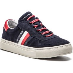 Sneakersy TOMMY HILFIGER - Suede Mix Corporate Sneaker FM0FM01980 Midnight 403. Niebieskie sneakersy męskie TOMMY HILFIGER, na co dzień, bez wzorów, ze skóry, eleganckie, bez zapięcia. Za 599,00 zł.