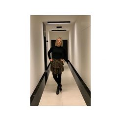Spódnica WaveBe Mini. Spódniczki damskie Warsawbe, na imprezę, na jesień, w kwiaty, z wiskozy, krótkie, mini. Za 139,00 zł.
