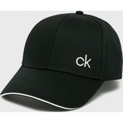 Calvin Klein - Czapka. Szare czapki męskie Calvin Klein, bez wzorów, z bawełny. W wyprzedaży za 89,90 zł.