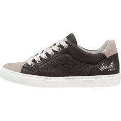 Trampki chłopięce: Bullboxer Tenisówki i Trampki black