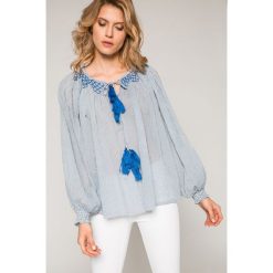 Pepe Jeans - Bluzka Leah. Bluzki damskie Pepe Jeans, s, z haftami, z bawełny, casualowe, bez kołnierzyka, z długim rękawem. W wyprzedaży za 69,90 zł.