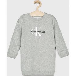 Calvin Klein Jeans - Sukienka dziecięca 104-176 cm. Szare sukienki dziewczęce Calvin Klein Jeans, z nadrukiem, z bawełny, casualowe, z długim rękawem, długie, maxi, proste. W wyprzedaży za 199,90 zł.