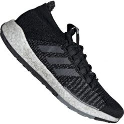 Czarne Buty adidas PulseBOOST Hd M G26929. Czarne buty sportowe męskie Adidas, na lato, z tkaniny, bez zapięcia, do biegania. W wyprzedaży za 609,00 zł.