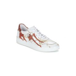 Buty Felmini CRASKY. Białe trampki i tenisówki damskie marki Felmini, bez wzorów, bez zapięcia. Za 423,20 zł.
