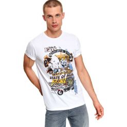 T-shirt z nadrukiem. Białe t-shirty męskie Top Secret, na zimę, xl, z nadrukiem, z bawełny, bez kołnierzyka, krótkie. W wyprzedaży za 14,99 zł.
