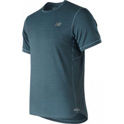 Koszulka New Balance Seasonless SS M Szaro-Niebieska. Szare koszulki męskie New Balance, m, bez wzorów, z materiału, bez kołnierzyka, z krótkim rękawem, krótkie, do biegania. Za 139,99 zł.