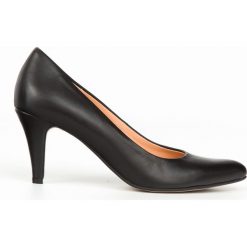 Szpilki - skóra naturalna - model 1367 - kolor czarny. Czarne czółenka damskie Zapato, bez wzorów, ze skóry, bez obcasa, na szpilce. Za 319,00 zł.