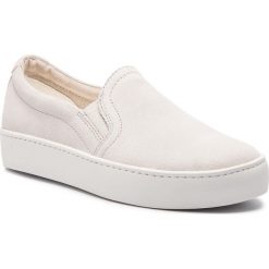 Tenisówki VAGABOND - Zoe 4326-340-24 Salt. Białe półbuty damskie marki Vagabond, bez wzorów, ze skóry, bez zapięcia. Za 379,00 zł.