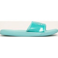 Lacoste - Klapki. Zielone klapki damskie Lacoste, bez wzorów, z gumy, bez obcasa, na obcasie. Za 199,90 zł.