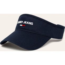Tommy Jeans - Daszek. Białe czapki damskie Tommy Jeans, z haftami, z bawełny. Za 139,90 zł.