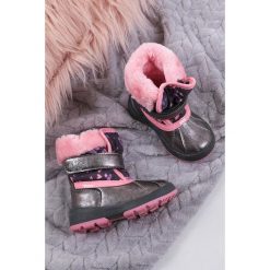 Szare botki brokatowe na rzep casu hd152. Szare botki dziewczęce Casu, bez zapięcia. Za 68,99 zł.