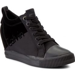 Sneakersy CALVIN KLEIN JEANS - Rory R0647 Black/Black. Czarne sneakersy damskie Calvin Klein Jeans, z gumy. W wyprzedaży za 319,00 zł.