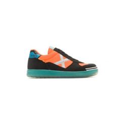 Buty Dziecko Munich Fashion G-3 KID GLOW AZUL AMARILLA. Czarne trampki dziewczęce Munich Fashion, bez wzorów, bez zapięcia. Za 216,45 zł.
