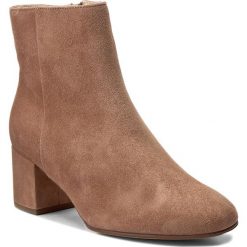 Botki HÖGL - 4-104112 Nougat 2500. Brązowe buty zimowe damskie marki HÖGL, z materiału. W wyprzedaży za 359,00 zł.