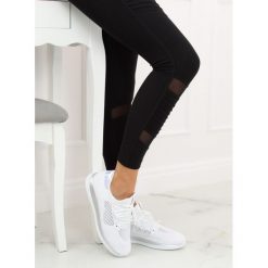 Buty sportowe benzynowe białe NOVARA. Białe buty sportowe damskie FunKee.pl, bez wzorów, z tkaniny, sportowe. Za 98,99 zł.