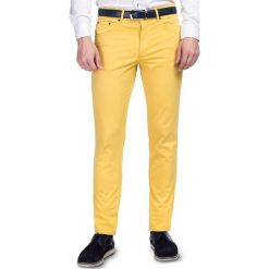 Spodnie OTTAVIO 15-87MC. Żółte spodnie męskie Giacomo Conti, na co dzień, s, bez wzorów, z elastanu. Za 229,00 zł.