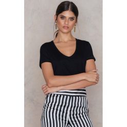T-shirty damskie: By Malene Birger T-shirt Fevia – Black