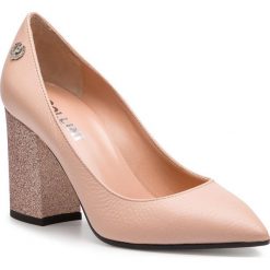 Półbuty POLLINI - SA10378C17TE460A Nude. Różowe półbuty damskie marki Pollini, z aplikacjami, ze skóry, bez obcasa, na obcasie, bez zapięcia. Za 1239,00 zł.