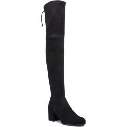 Muszkieterki STUART WEITZMAN - Tieland 1L23139 Black Suede Str. Czarne kozaki damskie Stuart Weitzman, ze skóry, bez obcasa, na obcasie, bez zapięcia. Za 3619,00 zł.