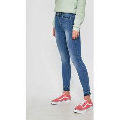 Answear - Jeansy Secret Garden. Niebieskie jeansy damskie ANSWEAR, s. W wyprzedaży za 59,90 zł.