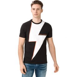 Armani Exchange Koszulka Czarny. Czarne podkoszulki męskie Armani Exchange, l, z nadrukiem, z bawełny, bez kołnierzyka, krótkie. Za 237,95 zł.