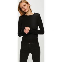 Vero Moda - Sweter. Czarne swetry klasyczne damskie marki Vero Moda, s, z bawełny, z okrągłym kołnierzem. Za 119,90 zł.