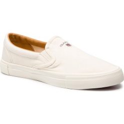 Tenisówki GANT - Hero 18678386 Off White G20. Białe półbuty męskie GANT, na co dzień, bez wzorów, ze skóry, klasyczne, bez zapięcia. W wyprzedaży za 189,00 zł.
