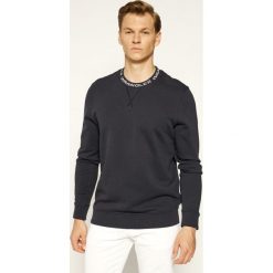 Bluza Wrangler Logo Rib Crew W6C1HMX15. Niebieskie bluzy męskie Wrangler, m, bez wzorów, bez kołnierzyka, bez rękawów, bez kaptura. W wyprzedaży za 169,00 zł.