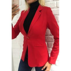 Żakiet MOLISA RED. Czerwone kamizelki damskie Żakiet MOLISA RED, s, bez wzorów, klasyczne, bez kaptura. W wyprzedaży za 99,00 zł.