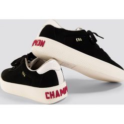 Buty sportowe damskie: Champion Buty sportowe Era Suede – Black
