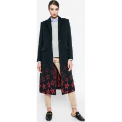 Tommy Hilfiger - Płaszcz Norma. Niebieskie kurtki damskie TOMMY HILFIGER, bez wzorów, z poliesteru, klasyczne. W wyprzedaży za 699,90 zł.