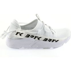 Bartek adidasy sportowe białe 55109 wkładka skóra. Czarne buty dziewczęce sportowe Bartek, bez wzorów, ze skóry, bez zapięcia. W wyprzedaży za 129,00 zł.